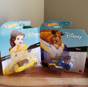 Beauty & the beast Disney Hot Wheels Character Cars Set (Belle and the Beast)